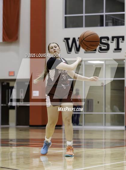 Thumbnail 3 in Clifton @ Riesel photogallery.