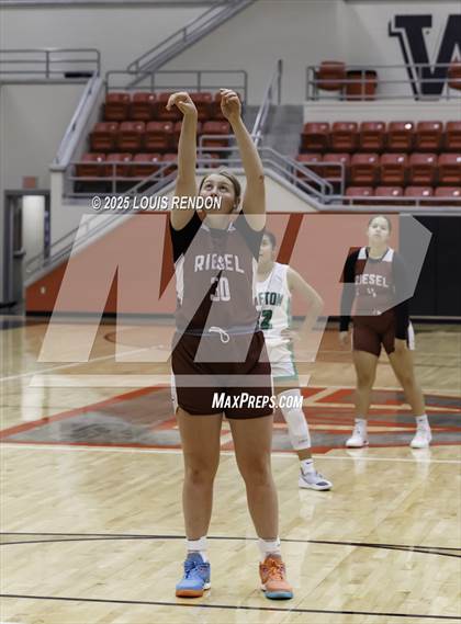 Thumbnail 1 in Clifton @ Riesel photogallery.