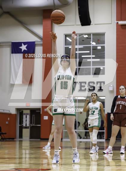 Thumbnail 2 in Clifton @ Riesel photogallery.