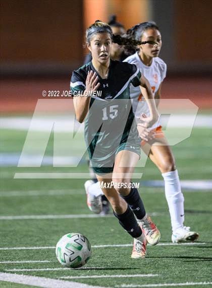 Thumbnail 2 in Reagan [Ronald] vs United (NEISD Soccer Showcase) photogallery.