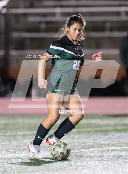 Thumbnail 2 in Reagan [Ronald] vs United (NEISD Soccer Showcase) photogallery.