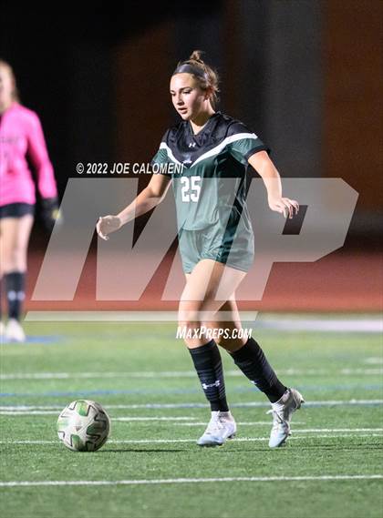 Thumbnail 2 in Reagan [Ronald] vs United (NEISD Soccer Showcase) photogallery.