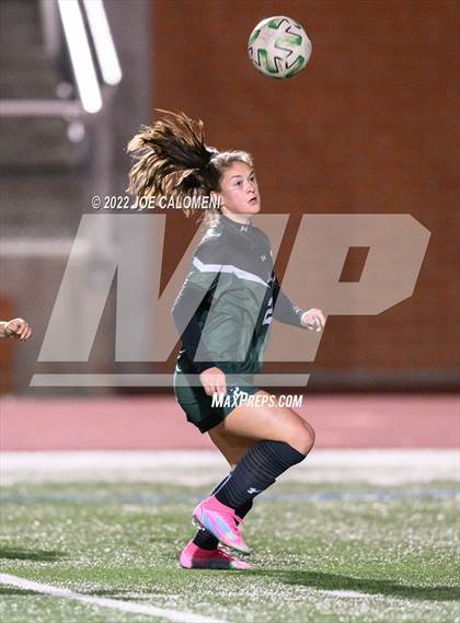 Thumbnail 3 in Reagan [Ronald] vs United (NEISD Soccer Showcase) photogallery.