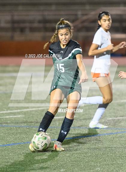 Thumbnail 2 in Reagan [Ronald] vs United (NEISD Soccer Showcase) photogallery.