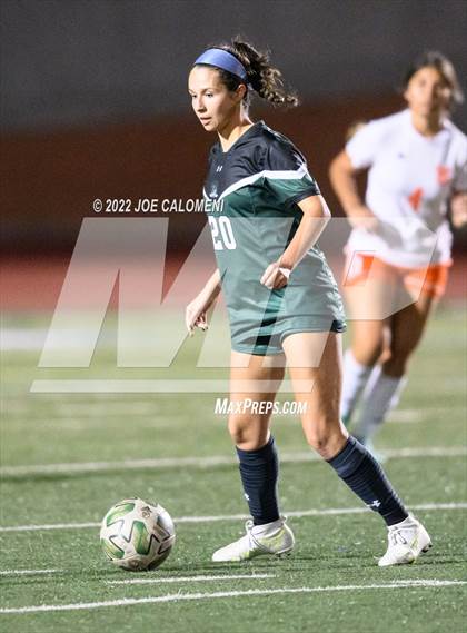 Thumbnail 2 in Reagan [Ronald] vs United (NEISD Soccer Showcase) photogallery.
