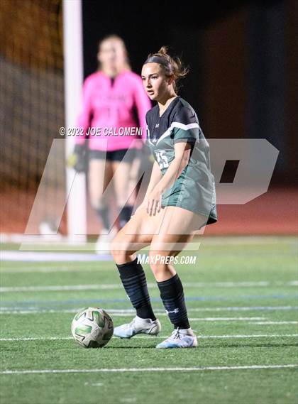 Thumbnail 3 in Reagan [Ronald] vs United (NEISD Soccer Showcase) photogallery.