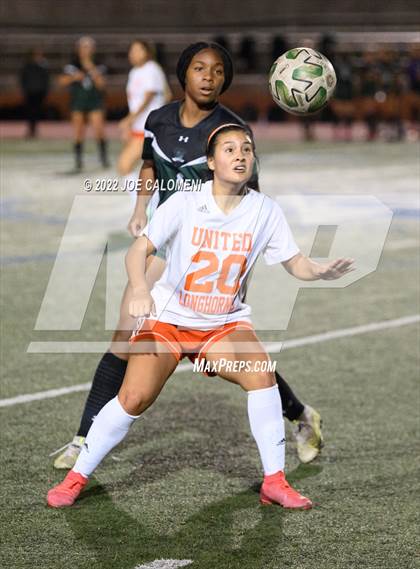 Thumbnail 3 in Reagan [Ronald] vs United (NEISD Soccer Showcase) photogallery.
