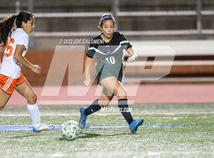 Thumbnail 3 in Reagan [Ronald] vs United (NEISD Soccer Showcase) photogallery.
