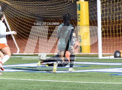 Thumbnail 1 in Reagan [Ronald] vs United (NEISD Soccer Showcase) photogallery.