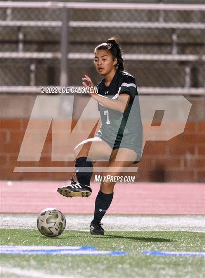 Thumbnail 1 in Reagan [Ronald] vs United (NEISD Soccer Showcase) photogallery.