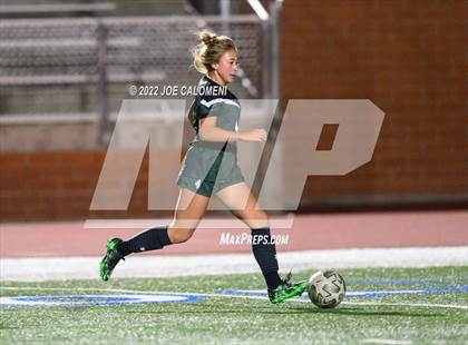 Thumbnail 3 in Reagan [Ronald] vs United (NEISD Soccer Showcase) photogallery.