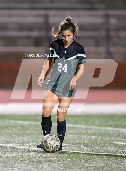 Thumbnail 2 in Reagan [Ronald] vs United (NEISD Soccer Showcase) photogallery.