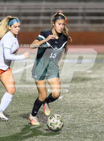 Thumbnail 1 in Reagan [Ronald] vs United (NEISD Soccer Showcase) photogallery.
