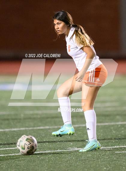 Thumbnail 2 in Reagan [Ronald] vs United (NEISD Soccer Showcase) photogallery.