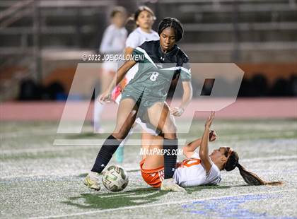 Thumbnail 1 in Reagan [Ronald] vs United (NEISD Soccer Showcase) photogallery.