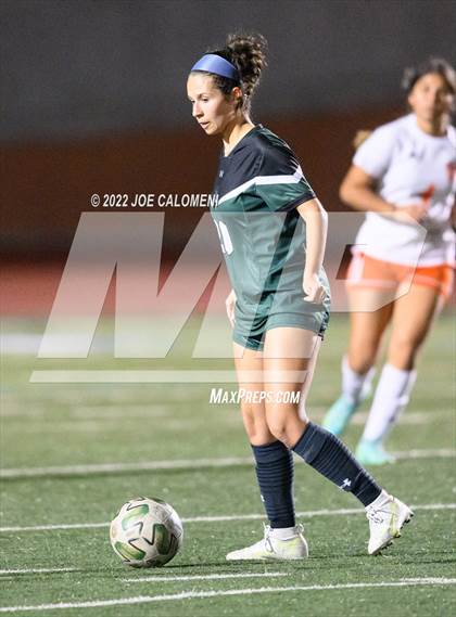 Thumbnail 1 in Reagan [Ronald] vs United (NEISD Soccer Showcase) photogallery.