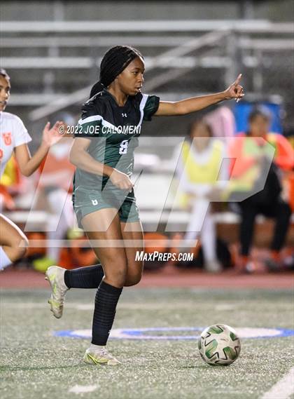 Thumbnail 3 in Reagan [Ronald] vs United (NEISD Soccer Showcase) photogallery.