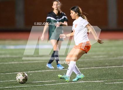 Thumbnail 2 in Reagan [Ronald] vs United (NEISD Soccer Showcase) photogallery.