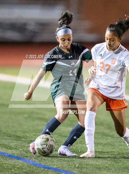Thumbnail 2 in Reagan [Ronald] vs United (NEISD Soccer Showcase) photogallery.