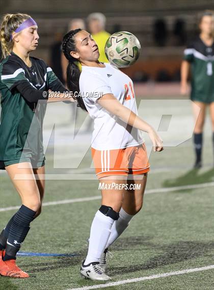 Thumbnail 2 in Reagan [Ronald] vs United (NEISD Soccer Showcase) photogallery.