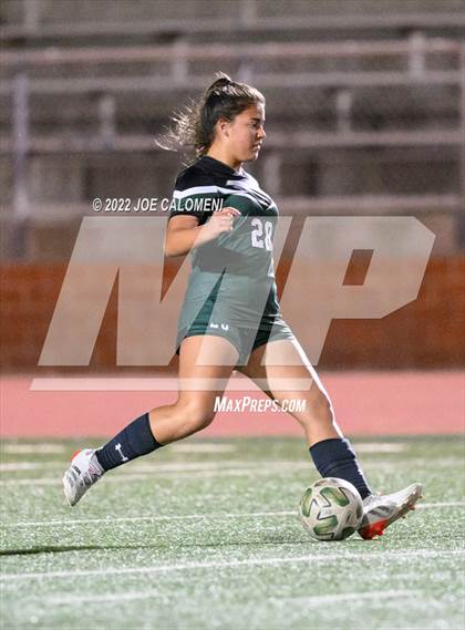 Thumbnail 2 in Reagan [Ronald] vs United (NEISD Soccer Showcase) photogallery.