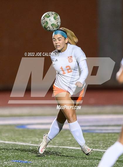 Thumbnail 2 in Reagan [Ronald] vs United (NEISD Soccer Showcase) photogallery.