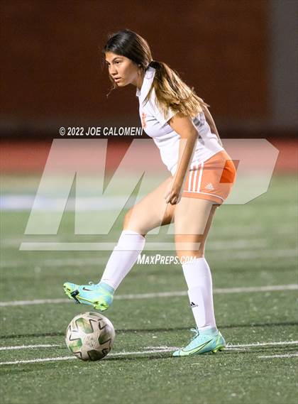 Thumbnail 1 in Reagan [Ronald] vs United (NEISD Soccer Showcase) photogallery.