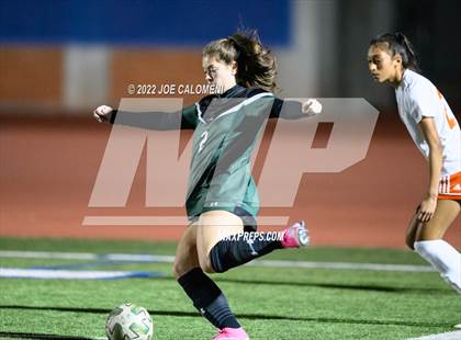 Thumbnail 2 in Reagan [Ronald] vs United (NEISD Soccer Showcase) photogallery.