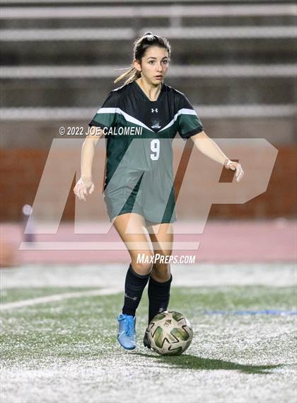 Thumbnail 3 in Reagan [Ronald] vs United (NEISD Soccer Showcase) photogallery.