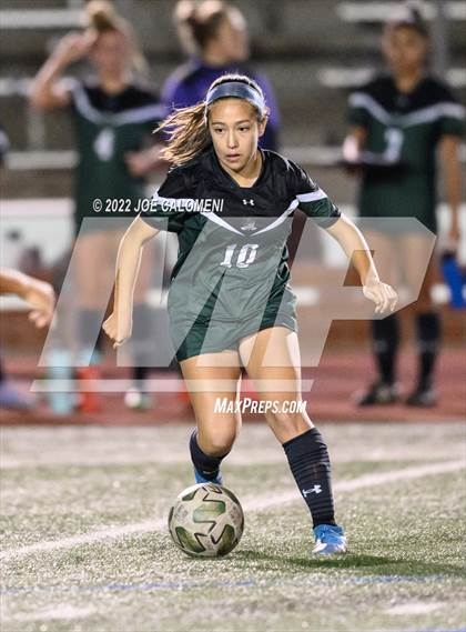 Thumbnail 1 in Reagan [Ronald] vs United (NEISD Soccer Showcase) photogallery.