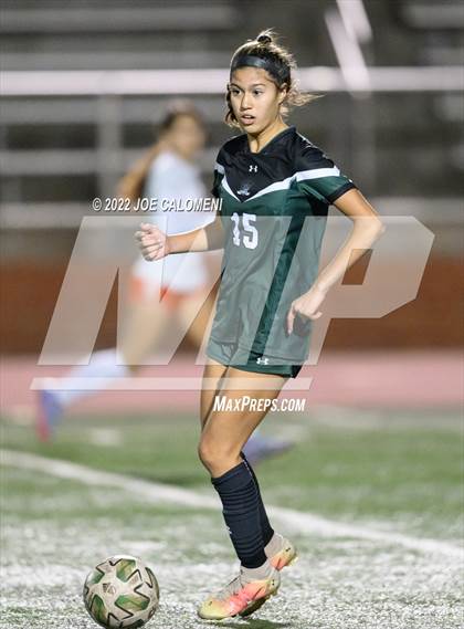 Thumbnail 1 in Reagan [Ronald] vs United (NEISD Soccer Showcase) photogallery.
