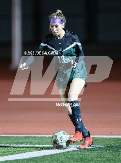 Thumbnail 3 in Reagan [Ronald] vs United (NEISD Soccer Showcase) photogallery.