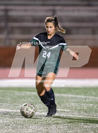 Thumbnail 1 in Reagan [Ronald] vs United (NEISD Soccer Showcase) photogallery.