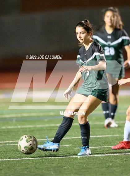 Thumbnail 3 in Reagan [Ronald] vs United (NEISD Soccer Showcase) photogallery.