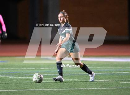 Thumbnail 3 in Reagan [Ronald] vs United (NEISD Soccer Showcase) photogallery.