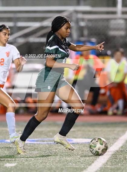 Thumbnail 1 in Reagan [Ronald] vs United (NEISD Soccer Showcase) photogallery.