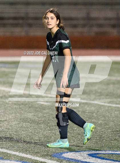 Thumbnail 2 in Reagan [Ronald] vs United (NEISD Soccer Showcase) photogallery.