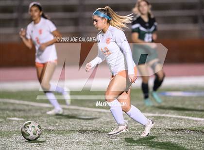 Thumbnail 3 in Reagan [Ronald] vs United (NEISD Soccer Showcase) photogallery.