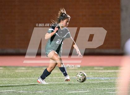 Thumbnail 3 in Reagan [Ronald] vs United (NEISD Soccer Showcase) photogallery.
