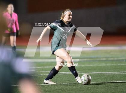 Thumbnail 3 in Reagan [Ronald] vs United (NEISD Soccer Showcase) photogallery.