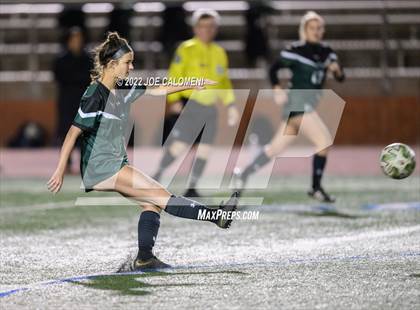 Thumbnail 1 in Reagan [Ronald] vs United (NEISD Soccer Showcase) photogallery.