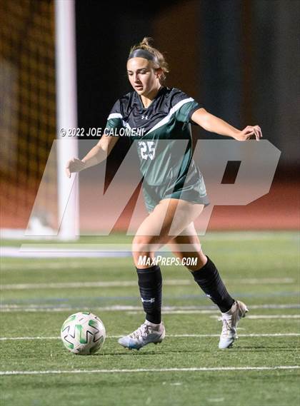 Thumbnail 3 in Reagan [Ronald] vs United (NEISD Soccer Showcase) photogallery.