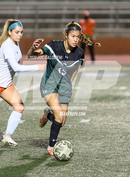 Thumbnail 3 in Reagan [Ronald] vs United (NEISD Soccer Showcase) photogallery.