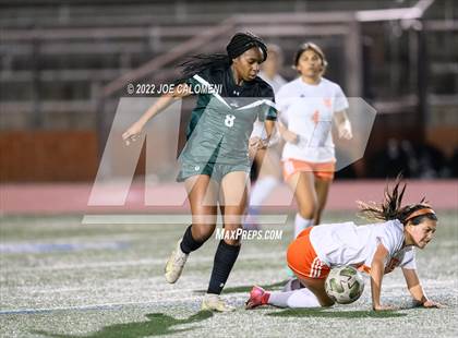 Thumbnail 1 in Reagan [Ronald] vs United (NEISD Soccer Showcase) photogallery.