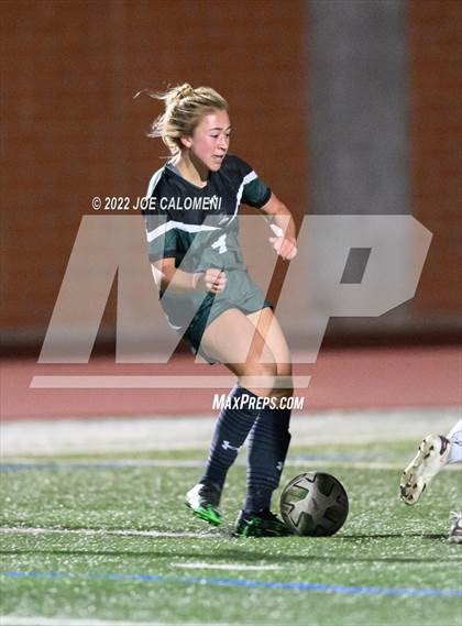 Thumbnail 2 in Reagan [Ronald] vs United (NEISD Soccer Showcase) photogallery.