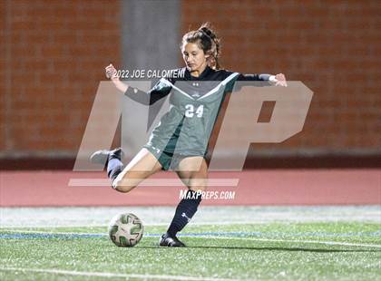 Thumbnail 1 in Reagan [Ronald] vs United (NEISD Soccer Showcase) photogallery.