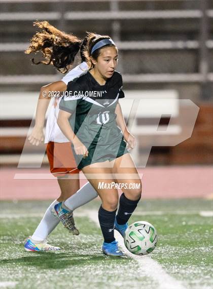 Thumbnail 1 in Reagan [Ronald] vs United (NEISD Soccer Showcase) photogallery.