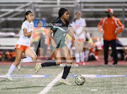 Thumbnail 3 in Reagan [Ronald] vs United (NEISD Soccer Showcase) photogallery.