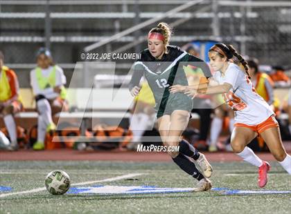 Thumbnail 1 in Reagan [Ronald] vs United (NEISD Soccer Showcase) photogallery.