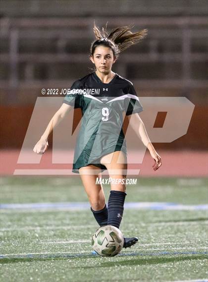Thumbnail 3 in Reagan [Ronald] vs United (NEISD Soccer Showcase) photogallery.
